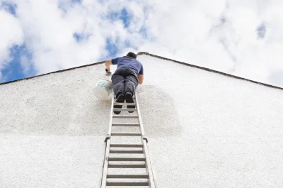 Peinture extérieure à Rouze — façades et ravalement